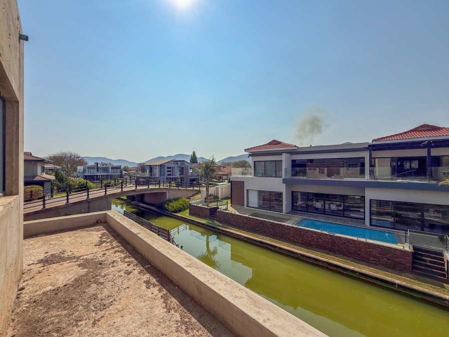 4 Bedroom Property for Sale in The Islands Estates North West